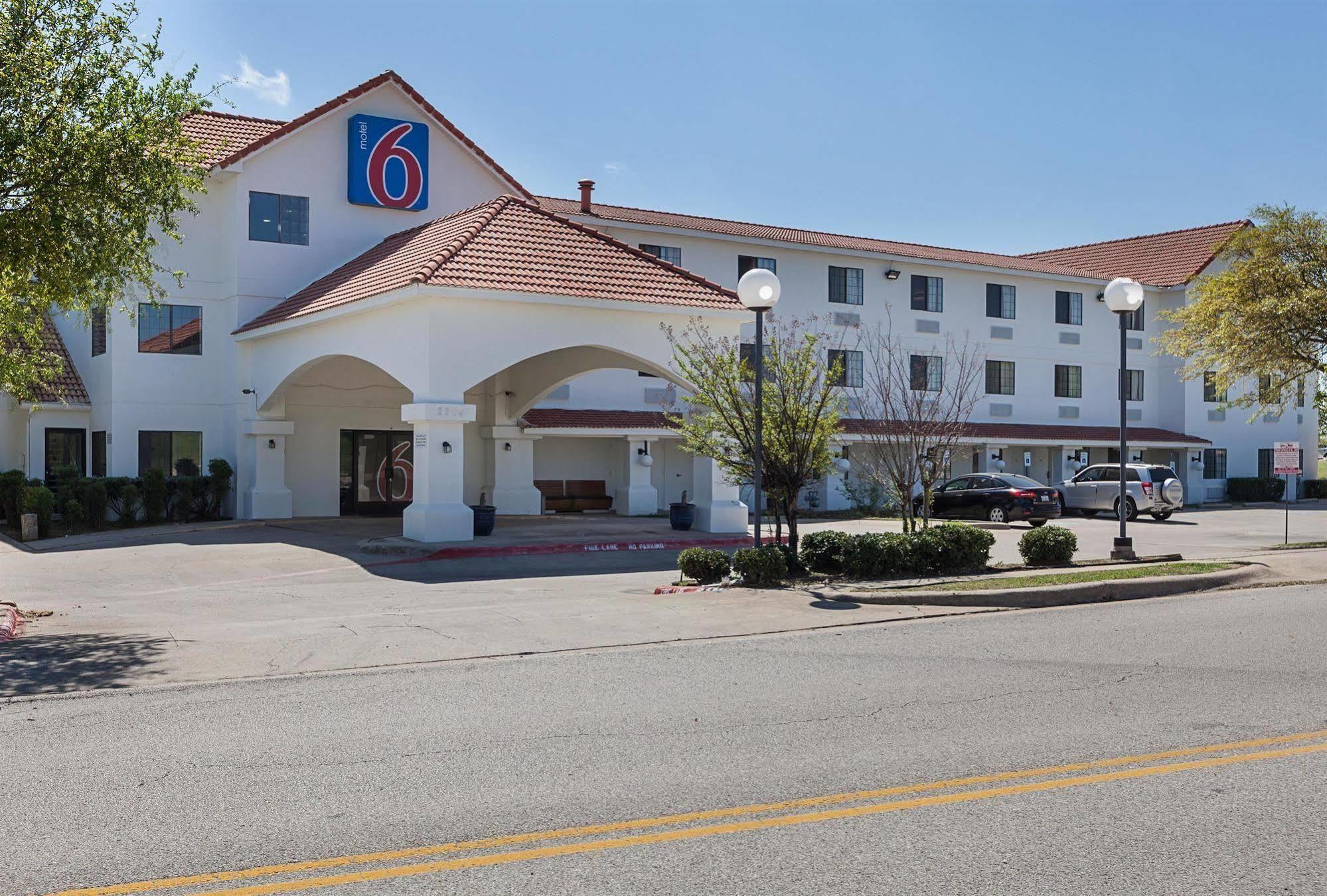 Motel 6-Bedford, Tx - Fort Worth Zewnętrze zdjęcie